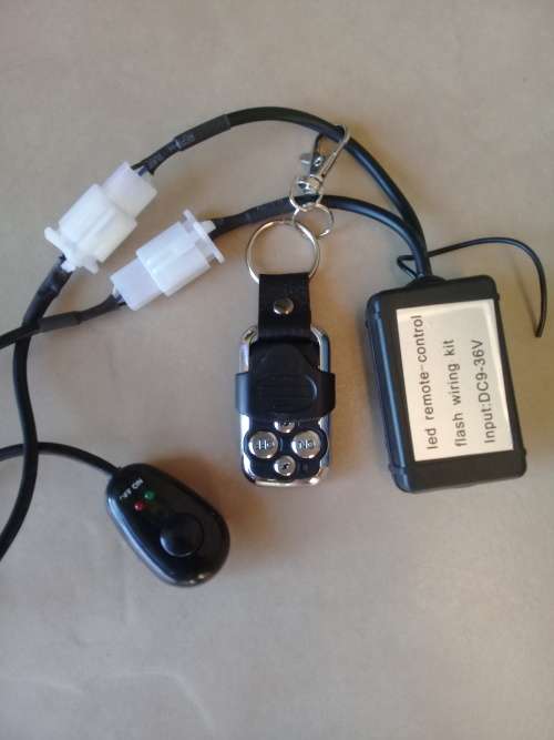 Universal Wiring Harness Fog LED Light Bar Switch Relay Fuse Cable 12V24V with Remote Control